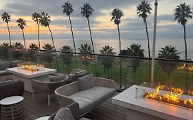 La Jolla Cove Suites